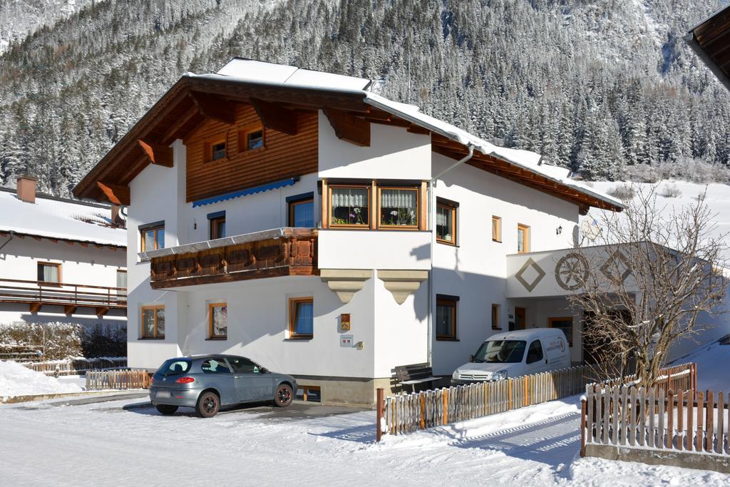 Haus Schimpfoessl Daire Flirsch Dış mekan fotoğraf